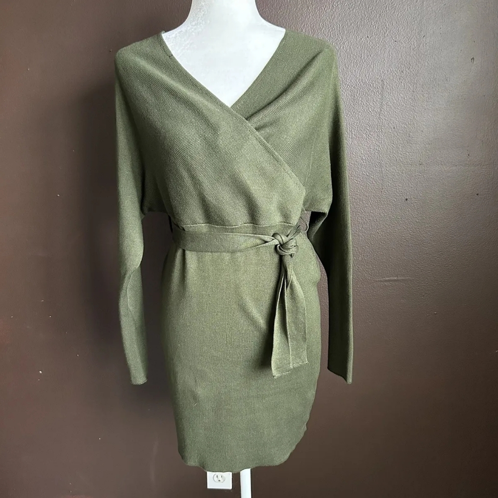 Fashion Nova dress